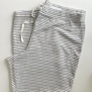 Love by Gap BNWT Waffle Sweatpants in Navy and Cream - size XL